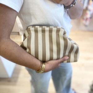 Pochette rayures beige